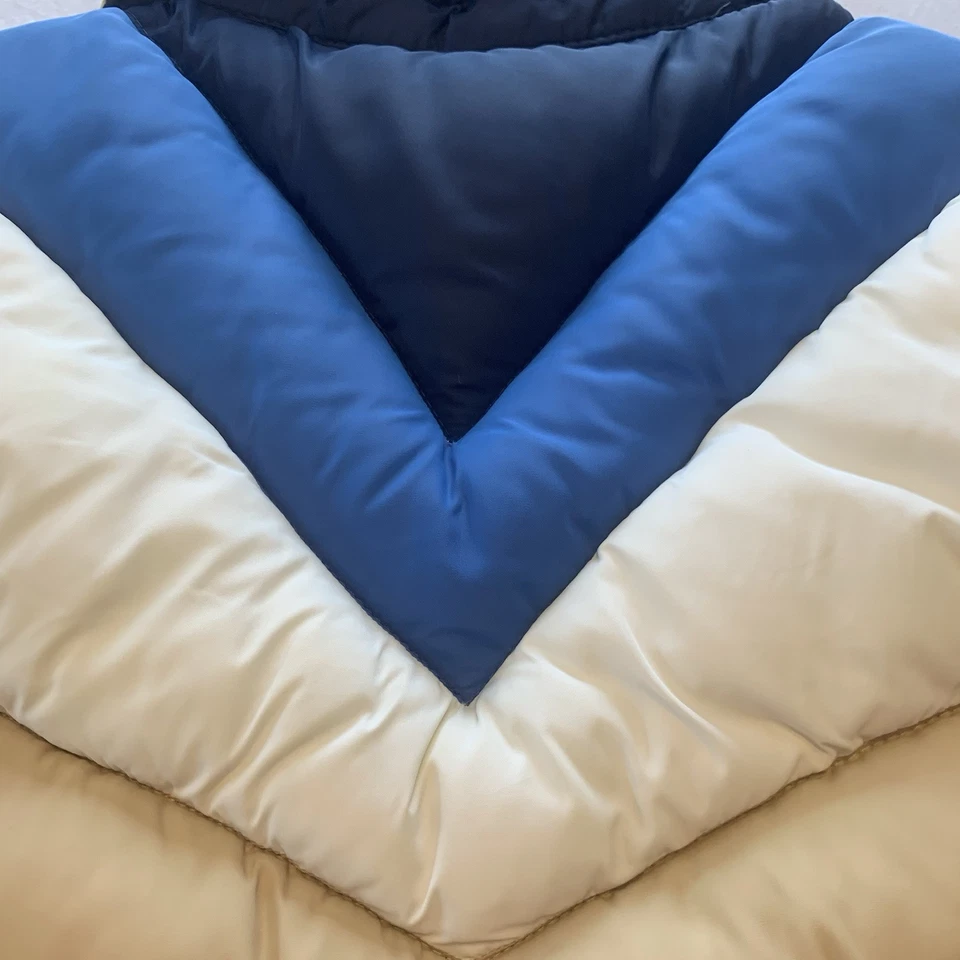 Vtg Puffer Vest Women’s Sz Med Mountain Goat by White Stag Blue Ski Outdoors 70s - Image 3 of 4