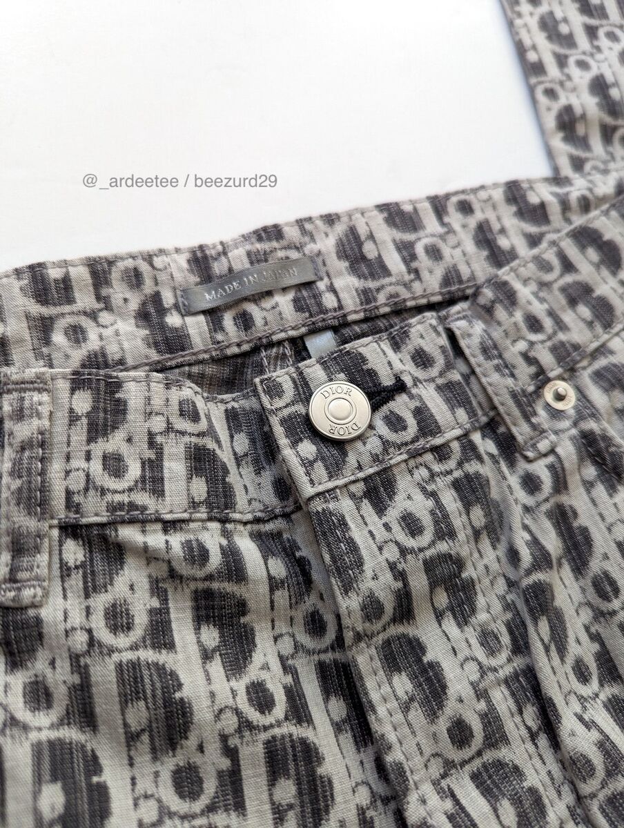NWT* DIOR OBLIQUE MONOGRAM JAPAN 17.5CM SLIM JEANS $1,650 NWT* DIOR OBLIQUE MONOGRAM JAPAN 17.5CM SLIM JEANS $1,650