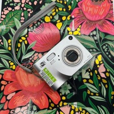 HP Photosmart LA833A 5MP Digital Point-and-Shoot Camera   Silver