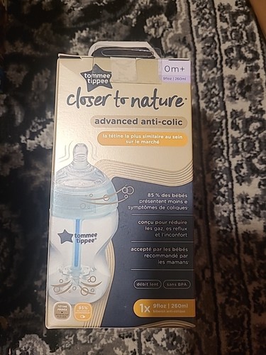 Tommee Tippee Advanced Anti Colic Baby Bottle 9 Ounces Clear 1 Count~NIB - Picture 2 of 2