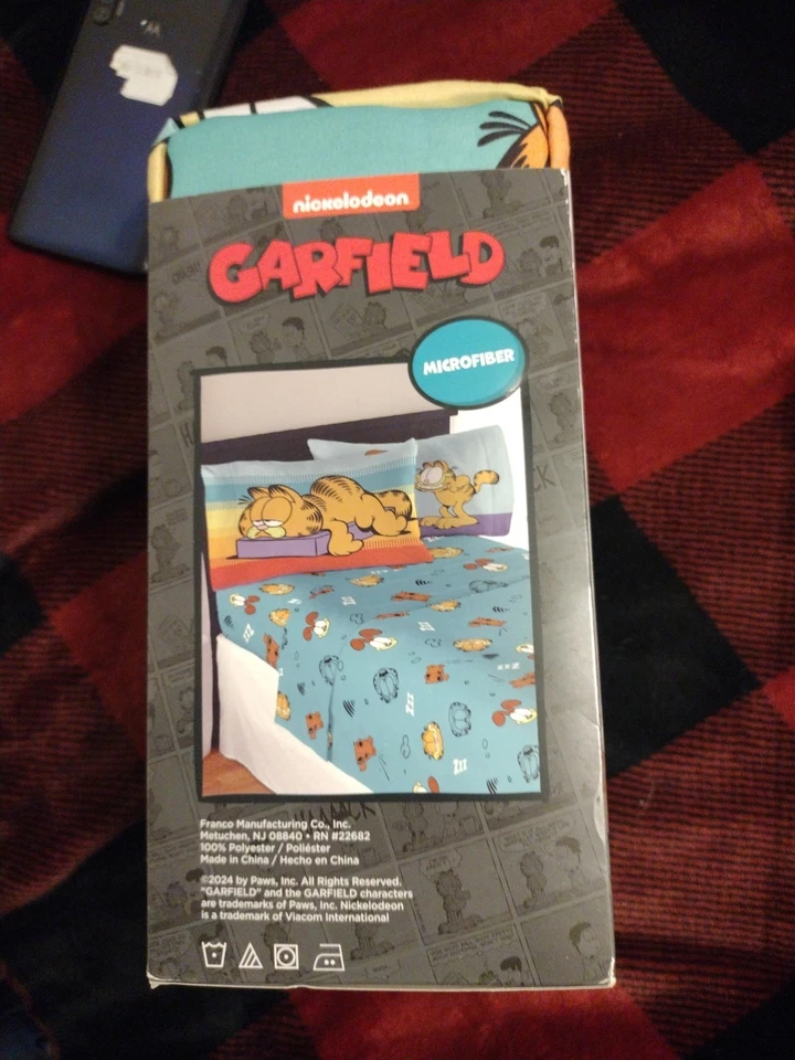Nickleodeon GARFIELD 4pc FULL Sheet Set! 1 Fitted, 1 Flat Sheet & 2 Pillowcase - Image 4 of 4