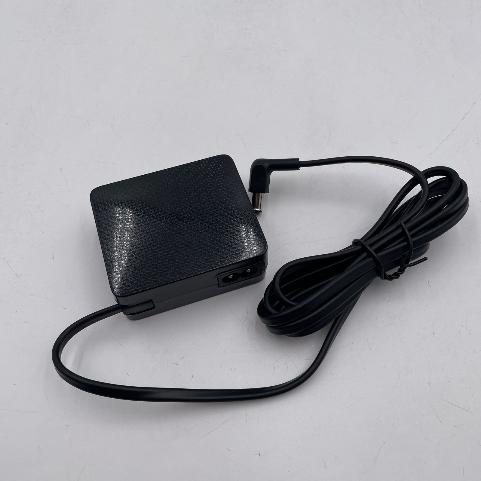 A2514_rpn 14v 1.79a 25w Black