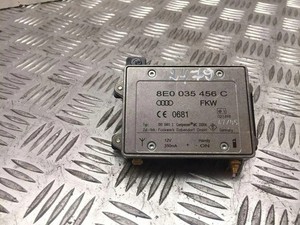AUDI A4 Avant 8ED, B7 Antennenverstärker  8E0035456C 1.90 Diesel 2002 30540743