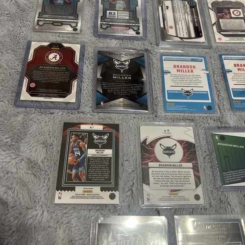 Brandon Miller 13 Card Lot!๐ฅ Gem 10 Univ. Refractor! Plus 12 SP Rookies!๐ฅ - Picture 14 of 21