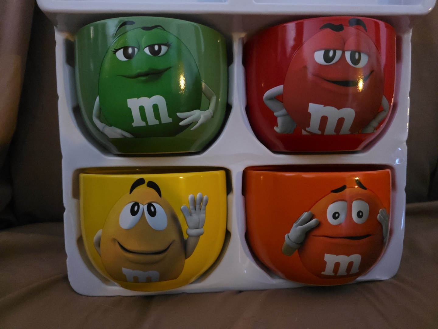 Set Of 4 M&M’s Limited Edition Ceramic Snack Ice Cream Bowls NWOB