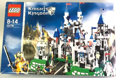 Lego 10176 Castle Knights Kingdom Kings Castle Box opened Inner