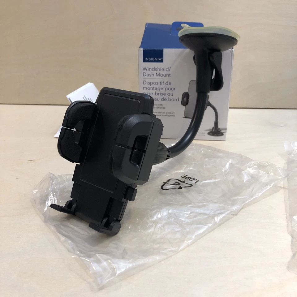 Insignia Universal Cell Phone Car Windshield / Dash Mount for iPhone /Samsung/LG - Image 3 of 4