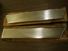 Nos Oem Oldsmobile 1941 Olds Fender Side Ornaments Trim Pair Mouldings 1940