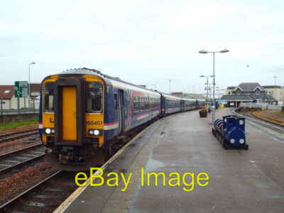 Photo 6x4 Train at Mallaig station A ScotRail diesel multiple unit waitin c2015