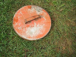 HAHN HI-BOY SPRAYER TANK LID COVER H-300