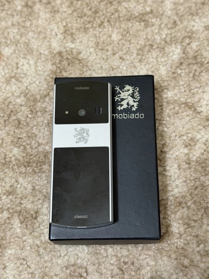 Teléfono celular clásico Mobiado 712 Foto 2 de 3