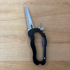 Fishing pliers with carabiner black
