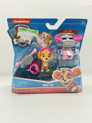 2018 PAW PATROL  SKYE FIGURE WITH 2 CLIP ON BACKPACKS  NIB