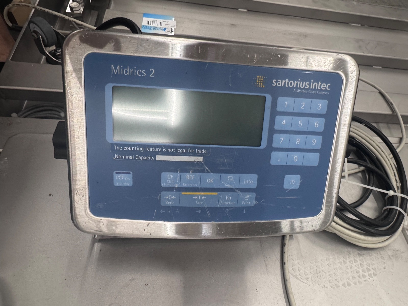 Sartorius Combics Ex Floor scale (48.5x59.5 in) with ramp and readout display