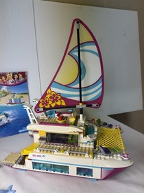 LEGO FRIENDS: Sunshine Catamaran (41317) 100% Complete w. Manual