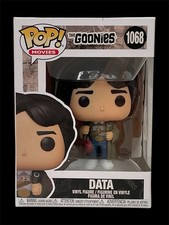 The Goonies Data With Punch Glove Funko Pop Figura Vinilo 1068 Nueva Caja Dañada