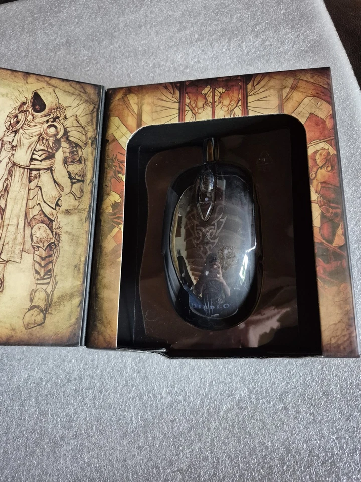 SteelSeries Diablo 3  Mouse Mit OVP  teilweise Defekt  - Bild 3 von 4