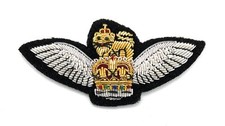 Badge Pilot Badge RAF uniform R2634