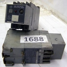 2 Allen-Bradley Timing Relay 700-RT00NOOOA1