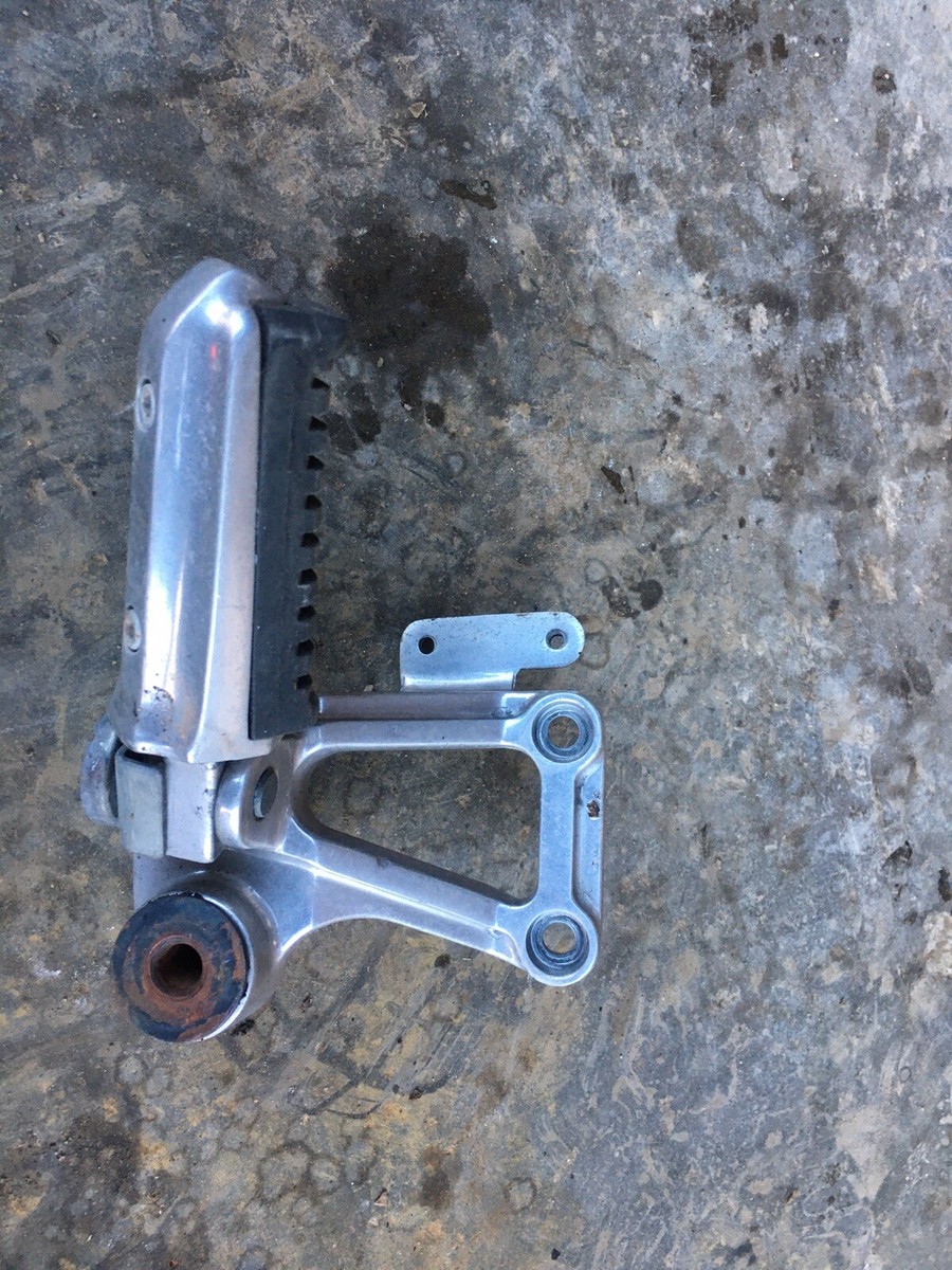 ネ※ポス※ス 1985 1986 Kawasaki ZX6 Ninja EL600 600R ZX Right Rear Foot Peg