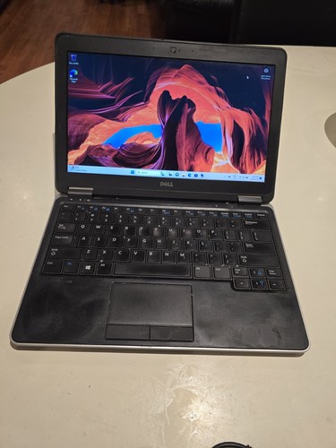 DELL Latitude E7240 Laptop 12.5" i5 4GEN 8GB RAM 128GB SSD HDMI Win11P Office - Picture 2 of 4