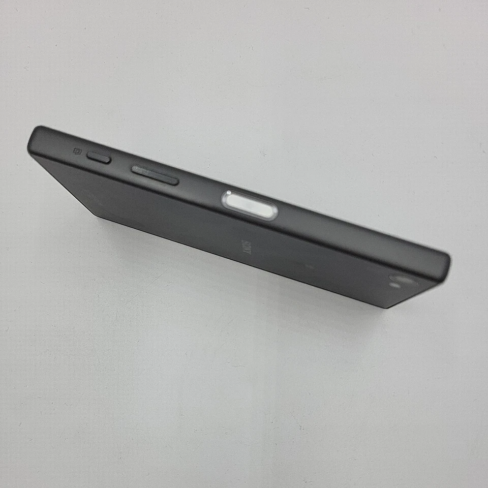 Sony Xperia Z5 Model E5823 Smartphone - 32GB - Graphite Black - Unlocked - VGC - Image 4 of 4