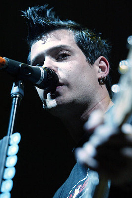Simple Plan opens for Avril Lavigne's Try To Shut Me Up Tour 2003- 2003 Photo 16