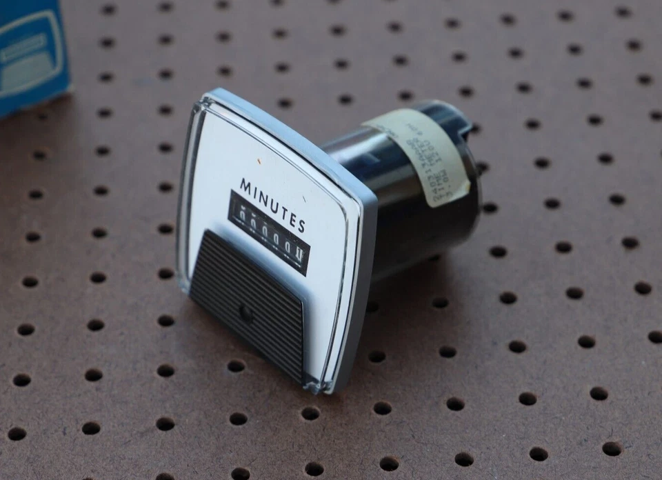 YOKOGAWA 240313AAAB TIME METER 120VAC 60HZ - Image 2 of 4