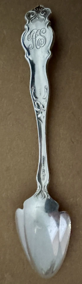 "ART NOUVEAU WALLACE IRIAN 6"" CUCHARA DE FRUTA ESTERLINA O CÍTRICOS PIEZA ANTIGUA ESTADO CRUJIENTE" Foto 3 de 4