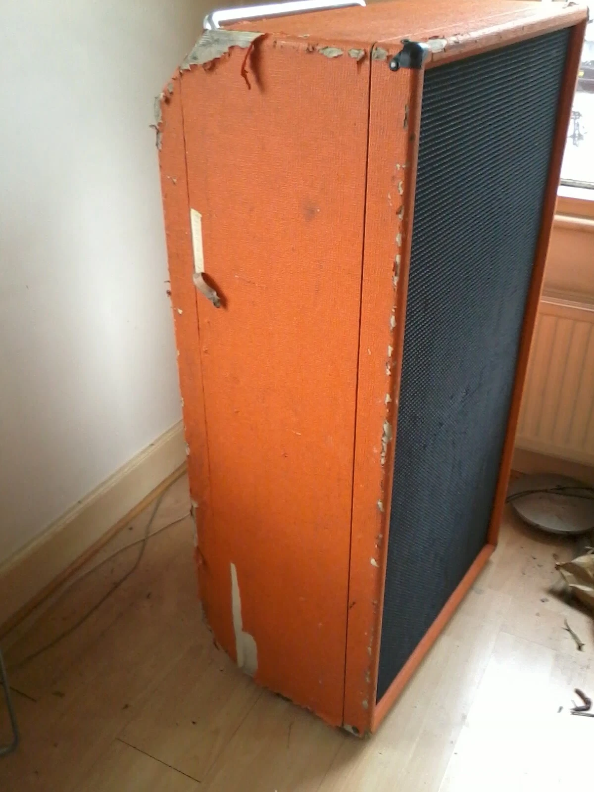 Picture 2 of 3