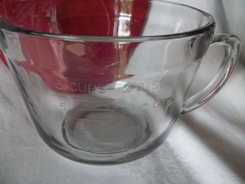 ANCHOR HOCKING 8 Cup Measuring Glass Batter Bowl - 2 Quart - Clear with lid! - Picture 5 of 7