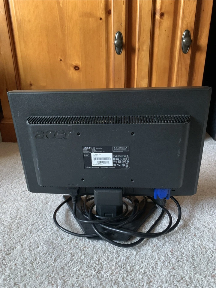 Acer X163W 18" Black LCD Monitor w/VGA Cable & Power Cord Computer Office - Image 4 of 4