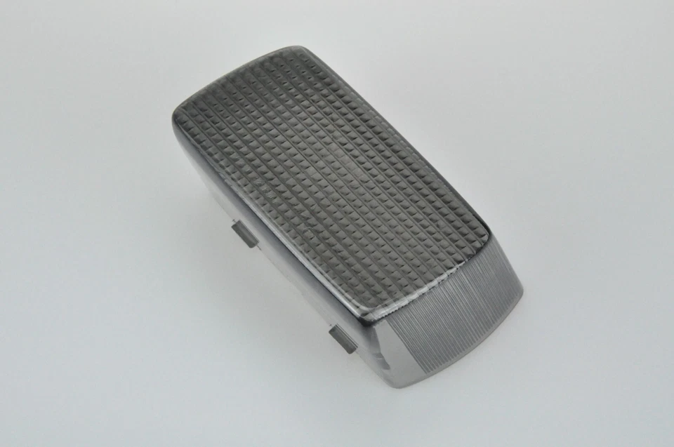 Lente de luz trasera Smoke Fit Yamaha 1988-1992 FZR400 Foto 2 de 4