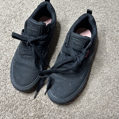 Levi's Womens Naya Pin Perf Casual Synthetic Leather Vegan Sporty