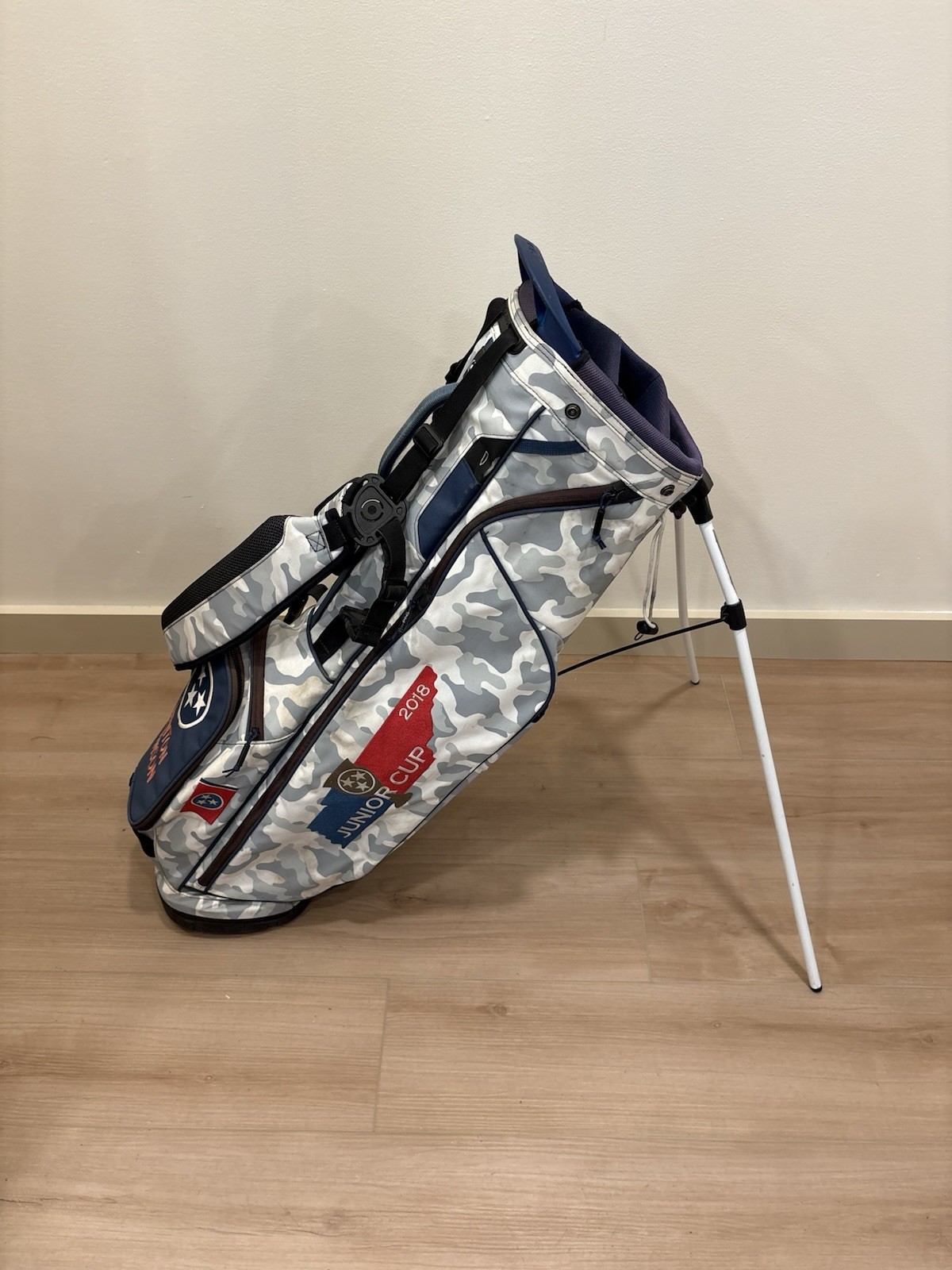 Ping Hoofer Golf Stand Bag 4 Way Divider Dual Strap Camouflage Camo Embroidered
