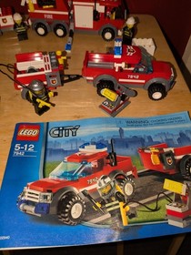 LEGO CITY: Fire Station (7240),  (7241), (7239),(7942) retired 2005 