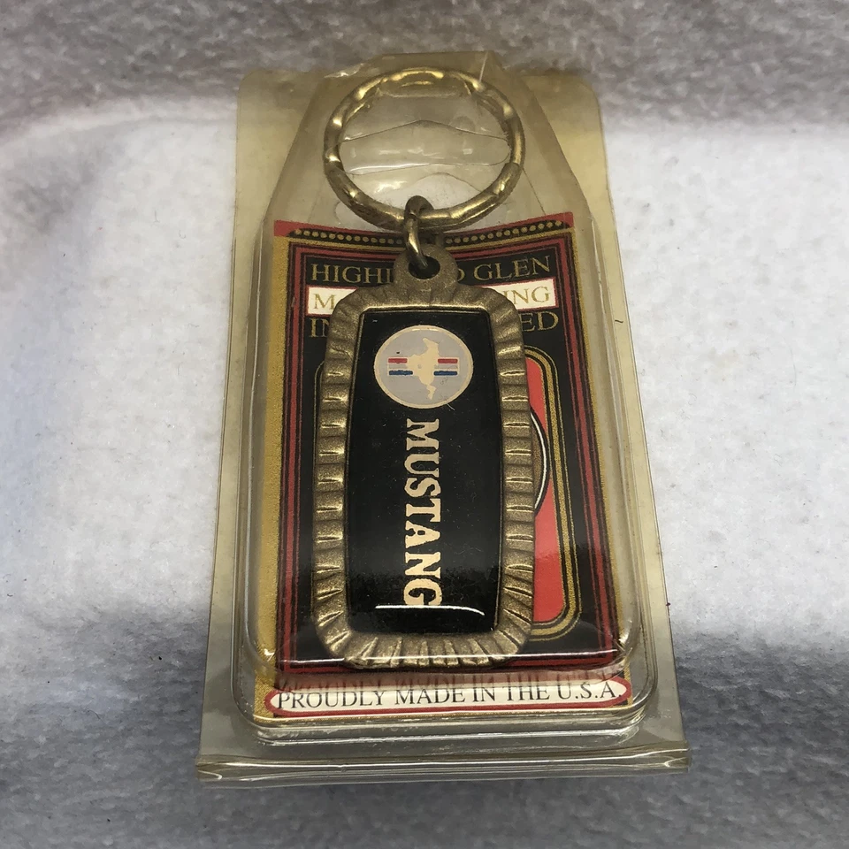 FORD Mustang Keychain Ring Highland Glen Mfg USA Made Original Package Vtg NOS - Image 2 of 4