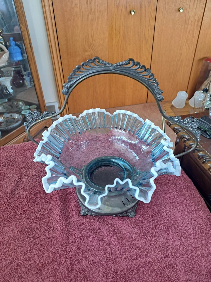 Cuenco antiguo para novias con volantes azul aguamarina Silvercrest con cesta con patas de metal Foto 2 de 4