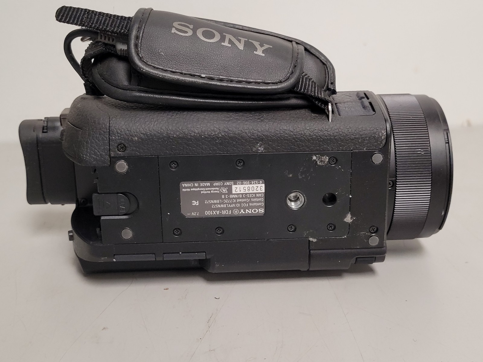 Sony Exmor R Charger SONY HANDYCAM FDR-AX100 4K 20MP Exmor R 18x Zoom used no charger w ...