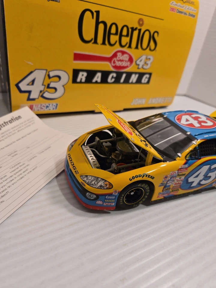 Team Caliber 1:24 NASCAR 2002 John Andretti #43 Cheerios Diecast Car Dodge RT - Image 2 of 4