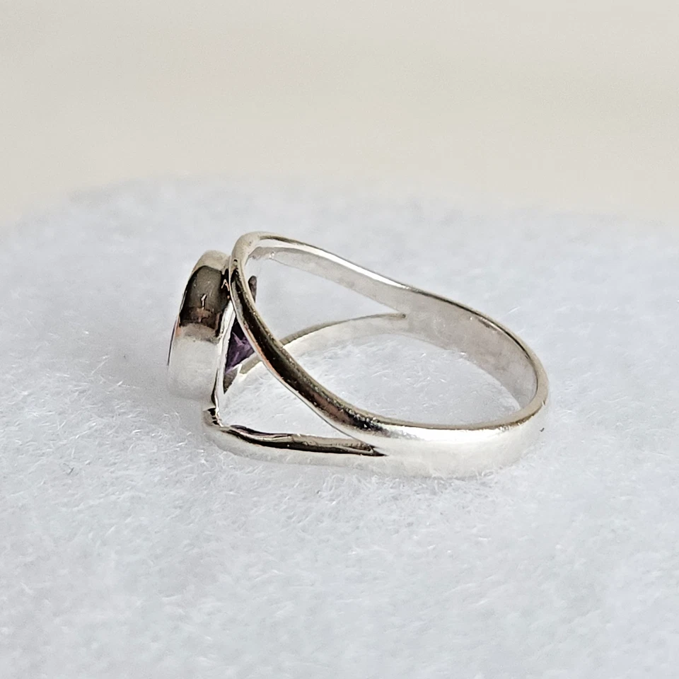 纯银紫水晶戒指 | 尺寸 8.5 | 3.7 克 | 10x7 毫米边框套装 | 复古 — 第 3/4 张图片