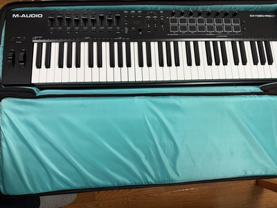M-AUDIO Oxygen Pro 61+ KORG ソフトケース付き s-l400.jpg
