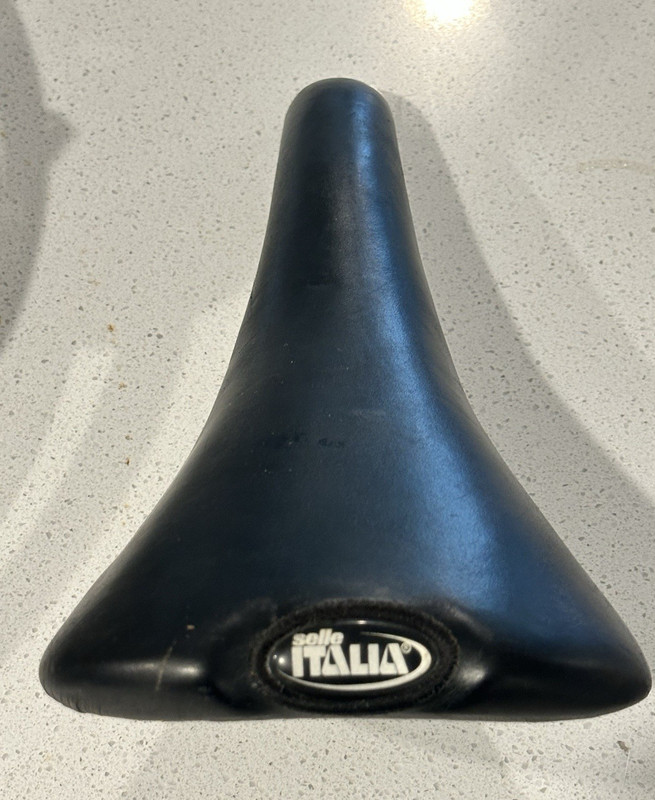 Selle Italia Black Racing Road Bike Saddle/Seat Synthetic/Alloy