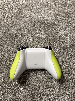 Microsoft Wireless Controller for Xbox Series X/S - Electric Volt