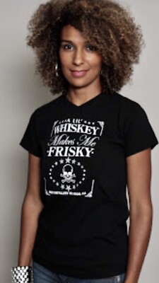 Whiskey Makes Me Frisky T-shirt, Whiskey Tee, 80s T, Drinking T, Sz L, V-Neck