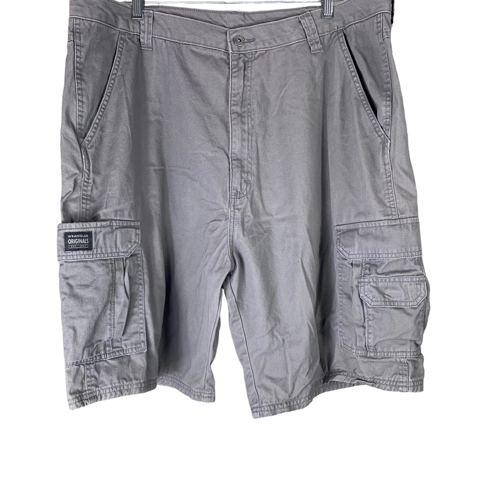 Wrangler Size 40 Cargo Shorts Gray 10" Inseam Mens Casual Pockets