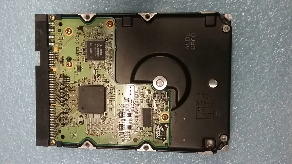 Quantum Fireball lct 20 LD30A011-01-A 30.0GB ATA-100 Hd - Image 3 of 4