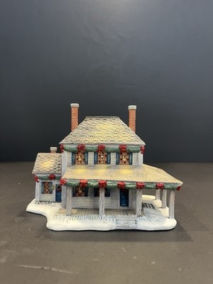 Town Hall Collectibles Two Chimneys House Figurine LNS #7 Linda Nelson Stocks