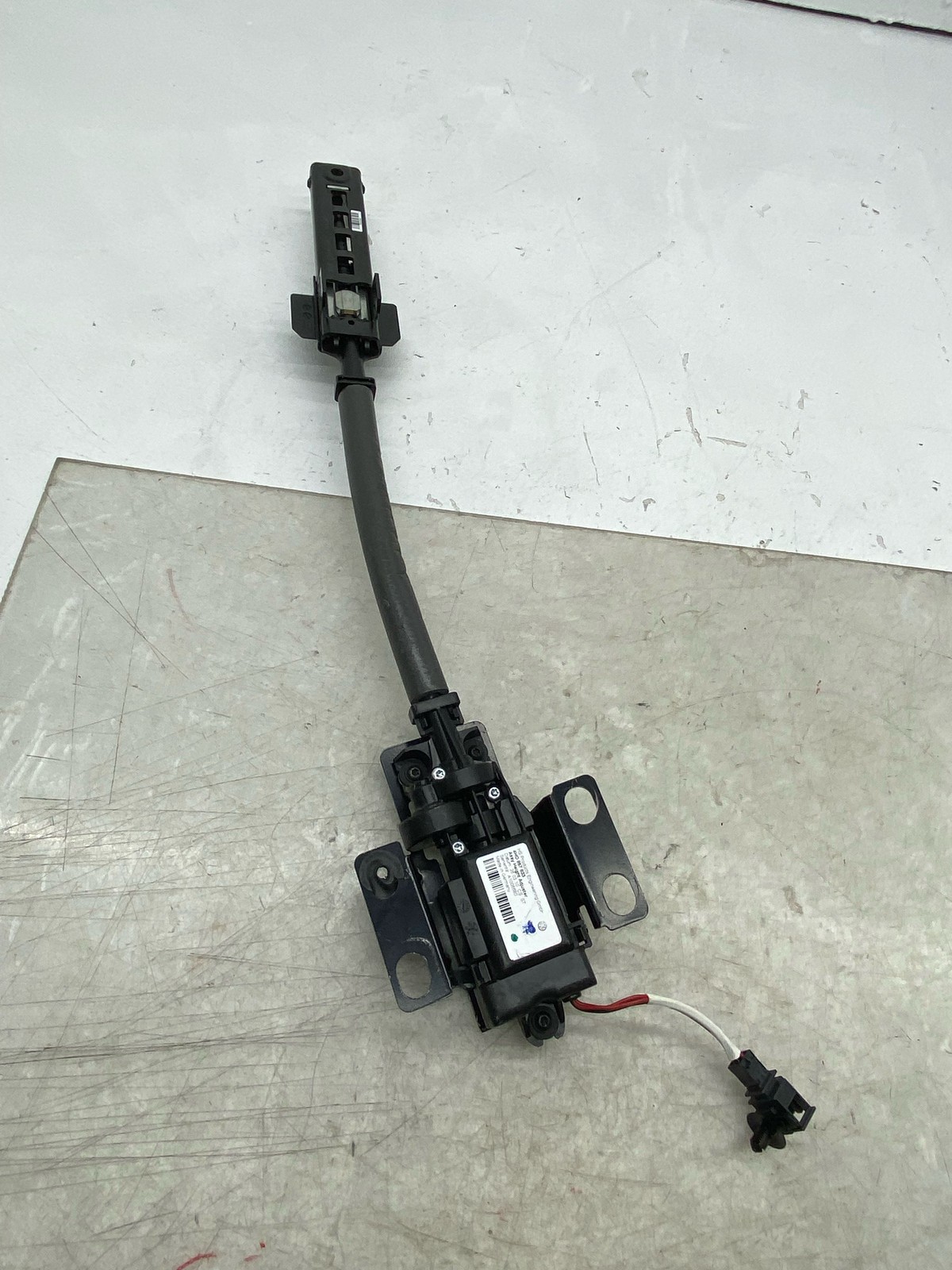 2010-2020 BENTLEY MULSANNE OEM FRONT LEFT SEAT BELT RETRACTOR W/ HEIGHT ADJUSTER
