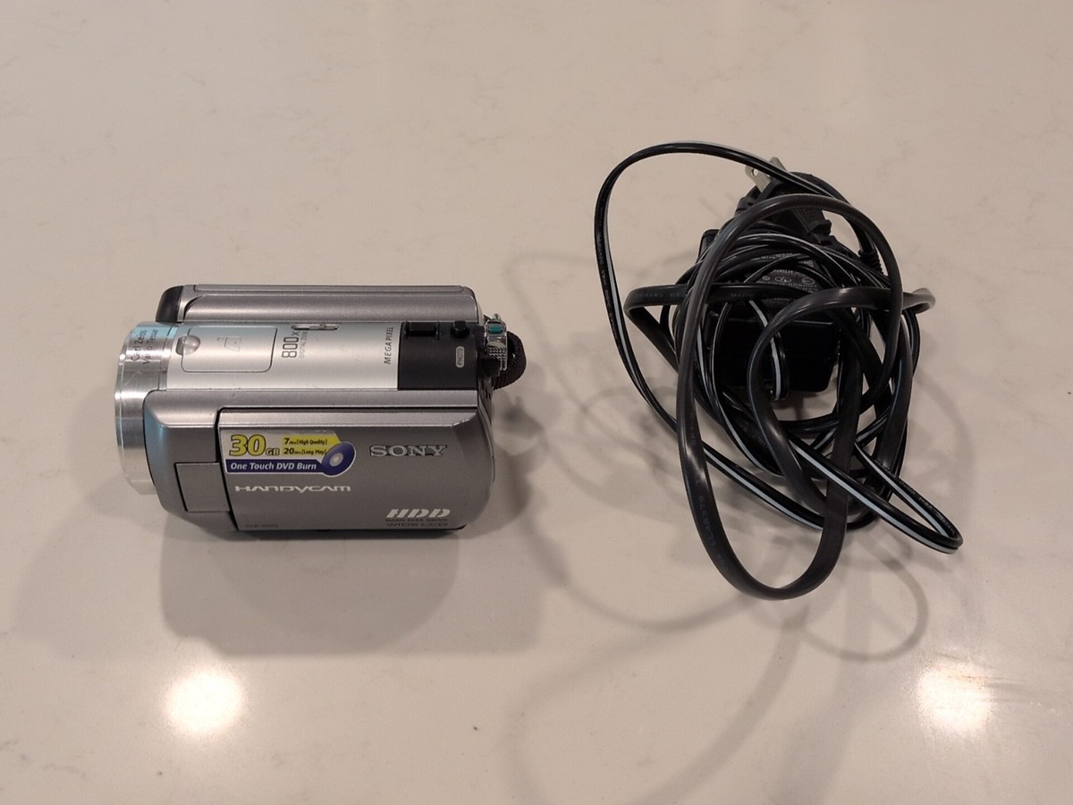 Sony Handycam DCR-SR60 Digital Video Camcorder HDD 30GB - Tested